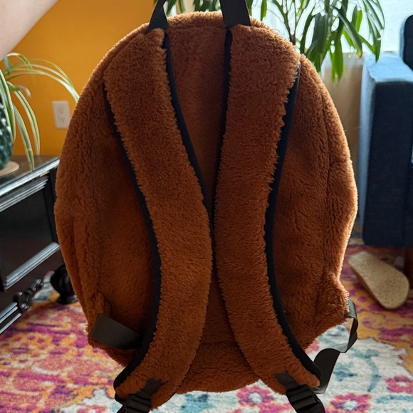 Kavu Teddy Backpack - Picture 10 of 10